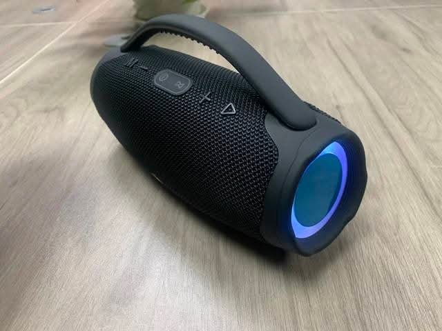 JBL booms box