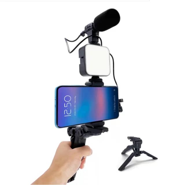 Créateur de vidéo Haut-parleur Bluetooth multifonctionnel, chargement sans fil coloré, réveil, téléphone portable sans fil, caisson de basses, lumière RVB, maison, G3, 15W
Contact WhatsApp et Appelle :0173666862
Livraison 1500f 
Expédition 2mille 
Détails